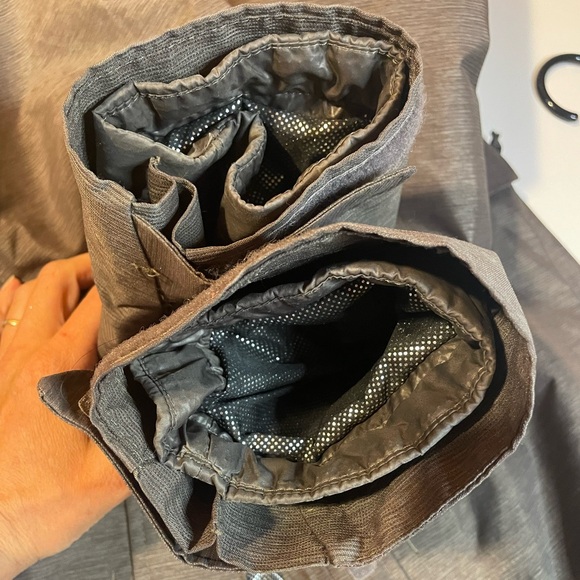 Gently used Columbia 3-in-1 interchange Omni-Tech jacket with plenty of pockets. - Picture 10 of 10